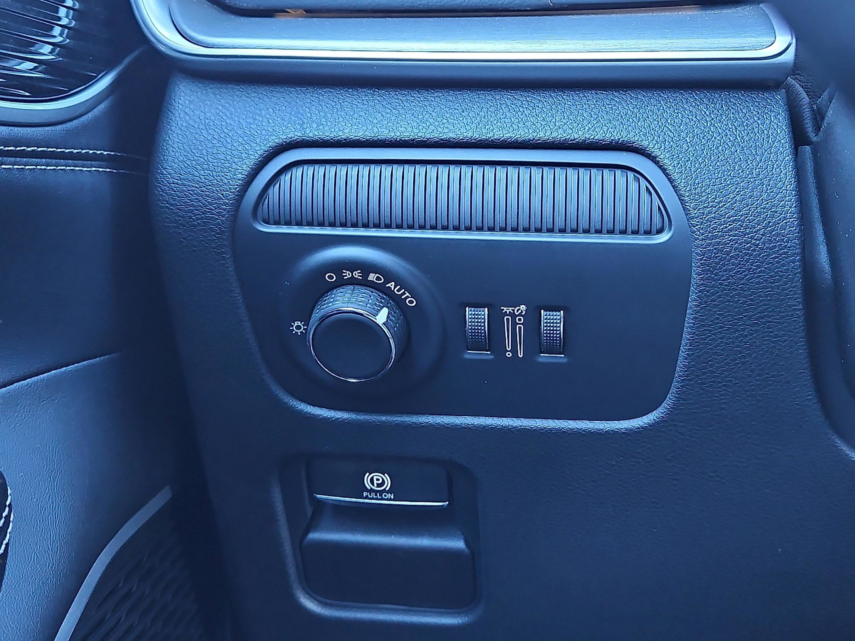 New 2026 High Gloss Black Exterior Paint Jeep  image 14