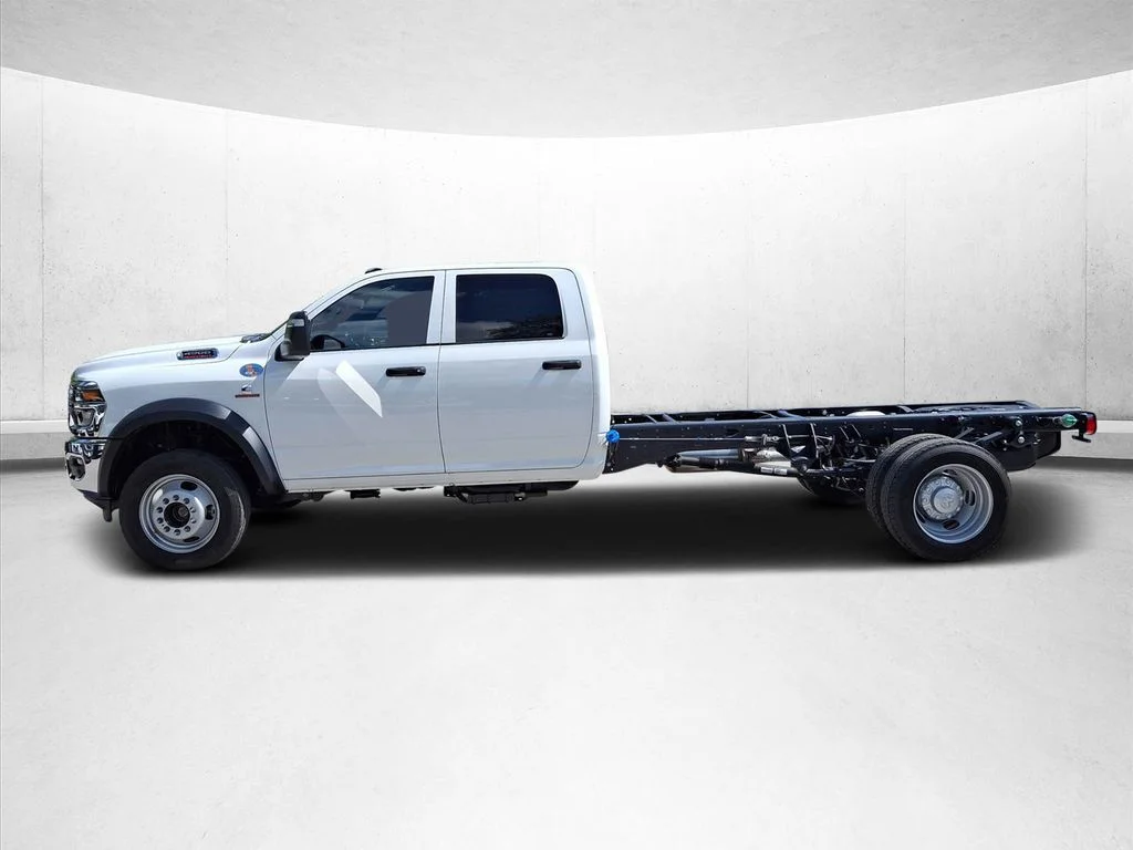 New 2025 Bright White Clearcoat RAM Tradesman image 5