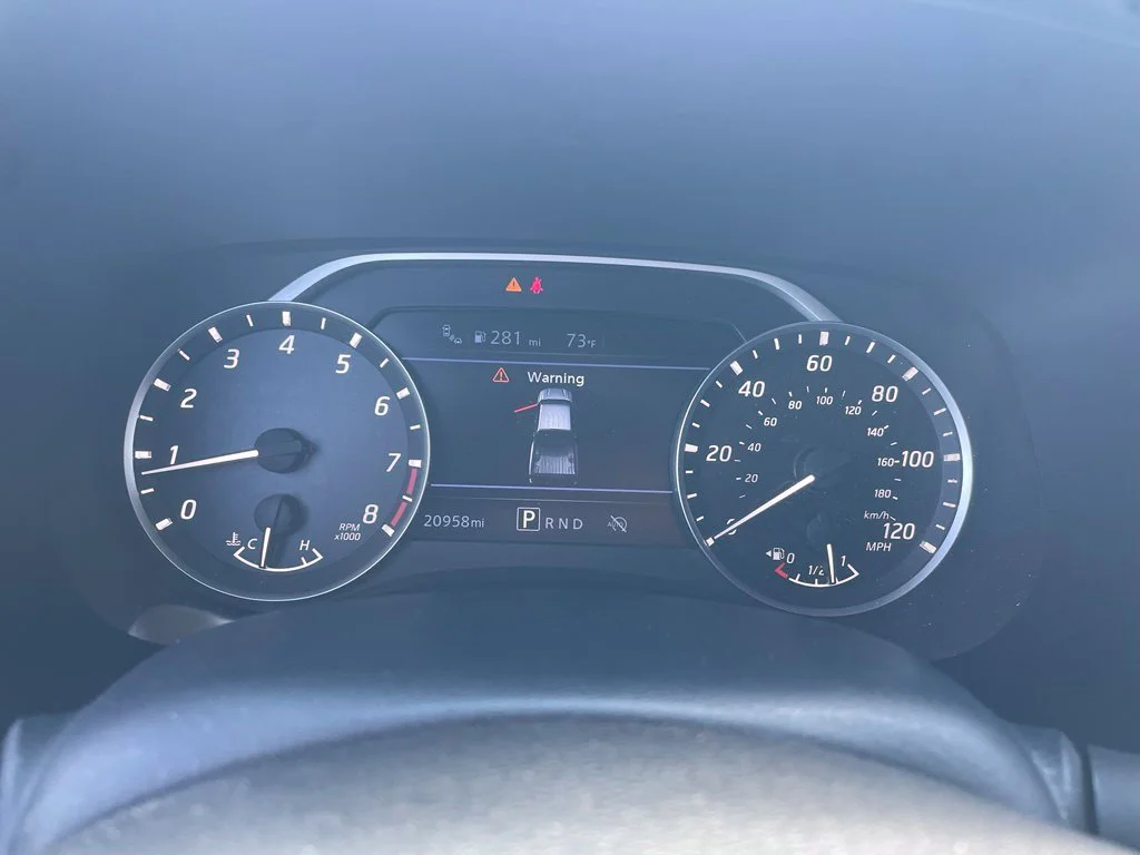 Used 2024 Red Nissan SL image 12