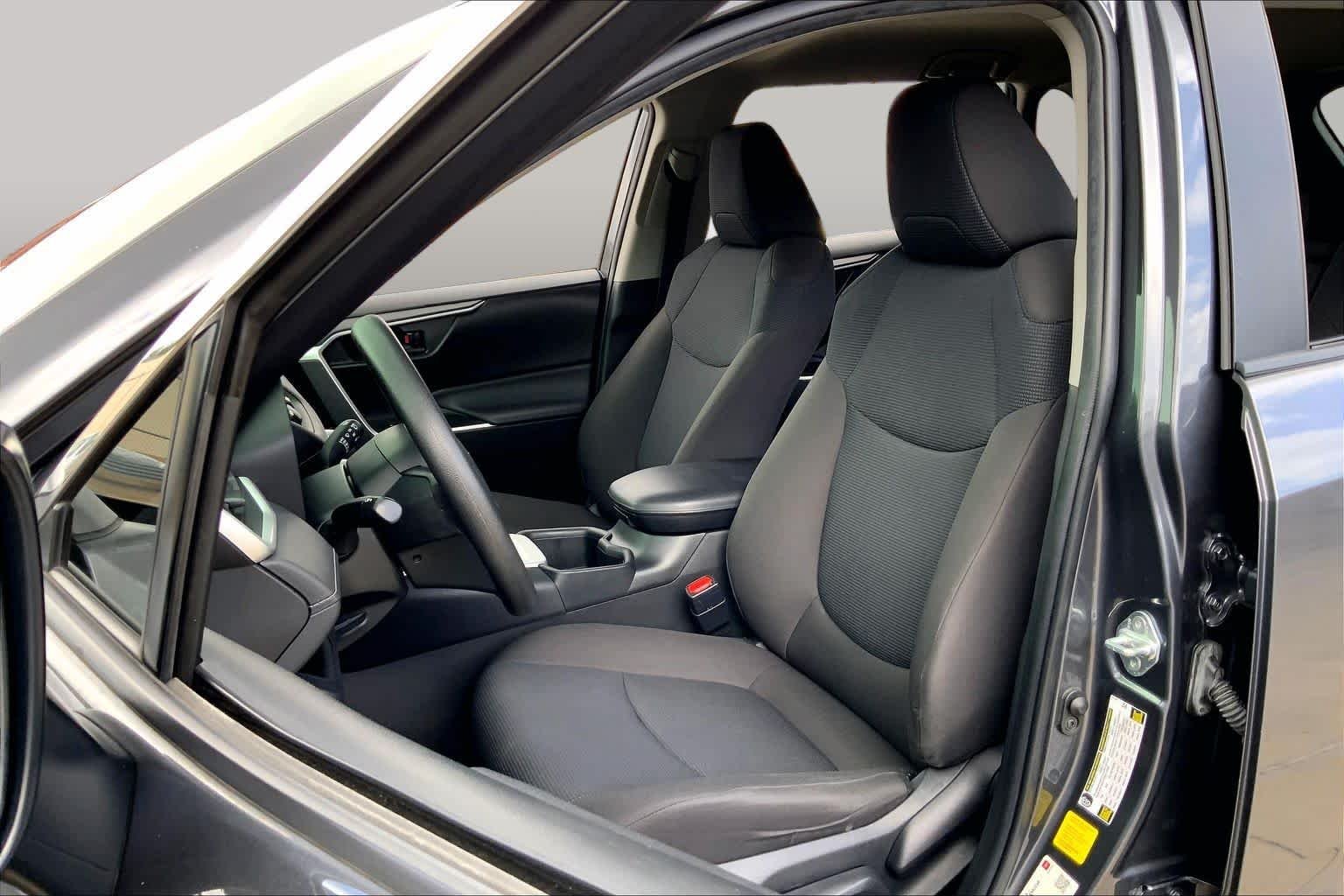 Used 2022 Magnetic Gray Metallic Toyota LE image 8