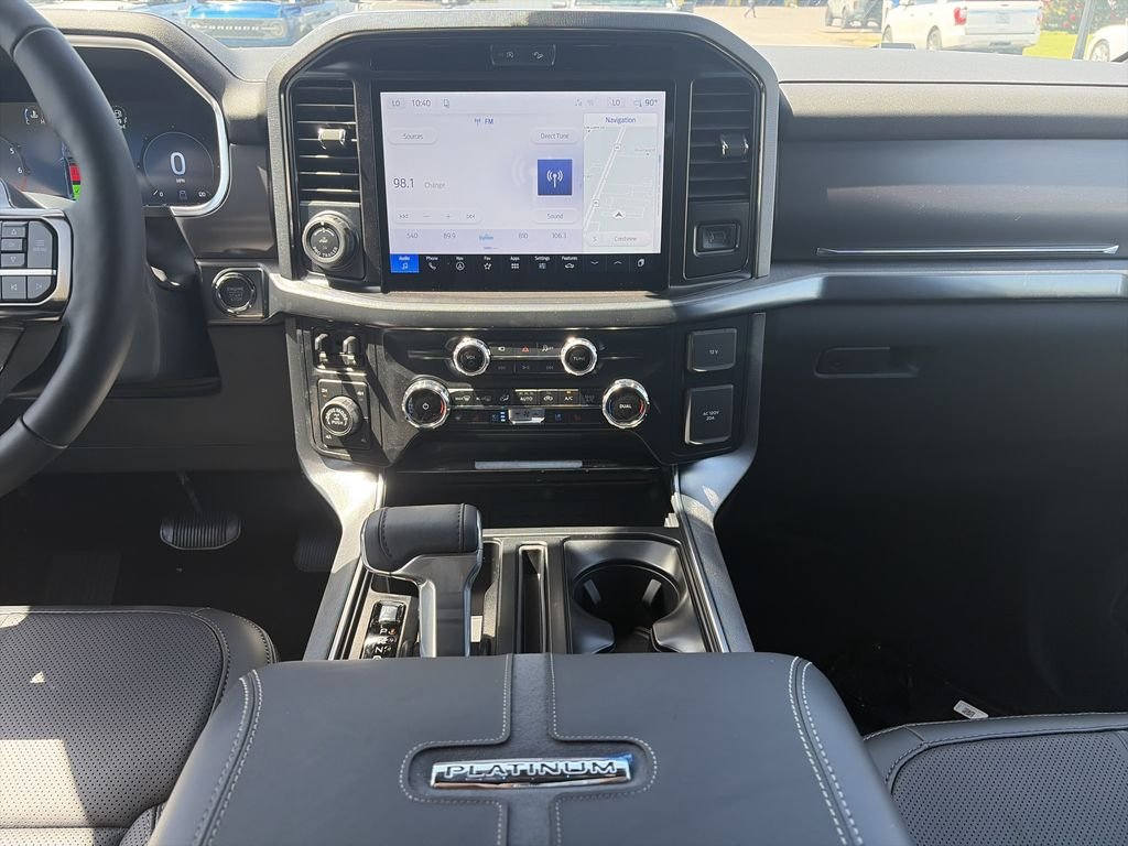 New 2026 Star White Metallic Tri-Coat Ford Platinum® image 15