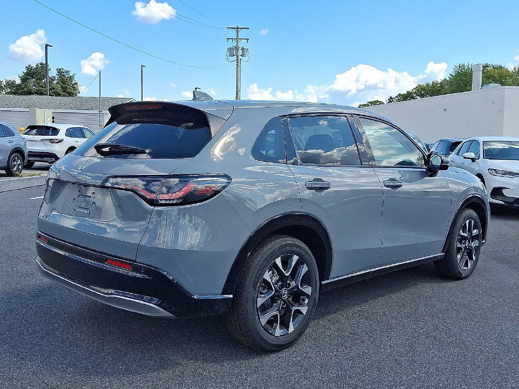 New 2027 Urban Gray Pearl Honda EX-L image 4