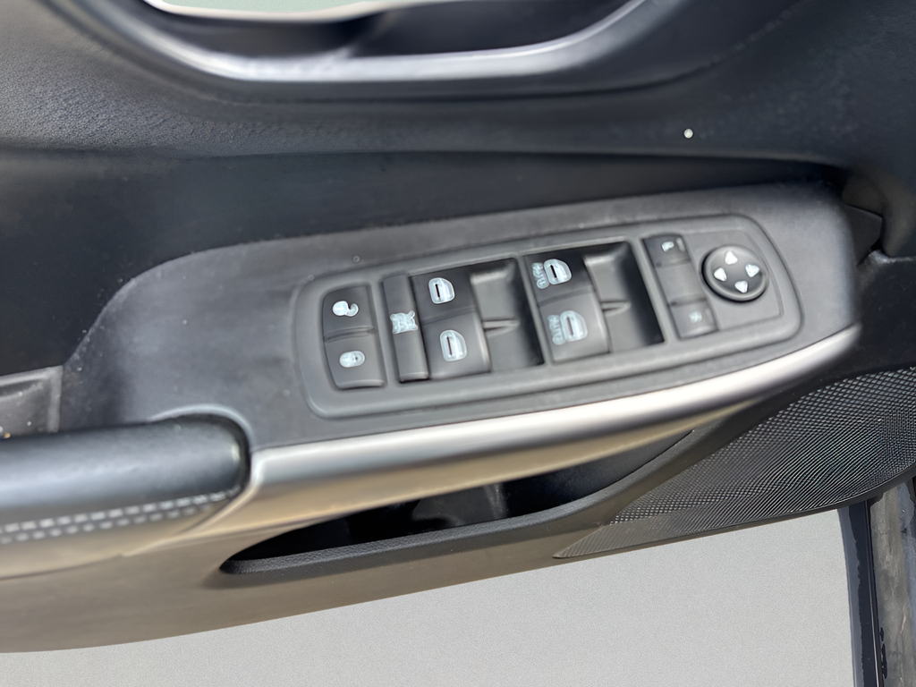 Certified Used 2020 Gray Jeep Latitude Plus image 23