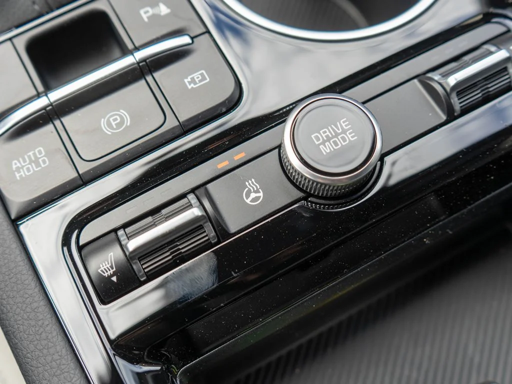 New 2026 Aurora Black Pearl Kia GT-Line AWD image 28