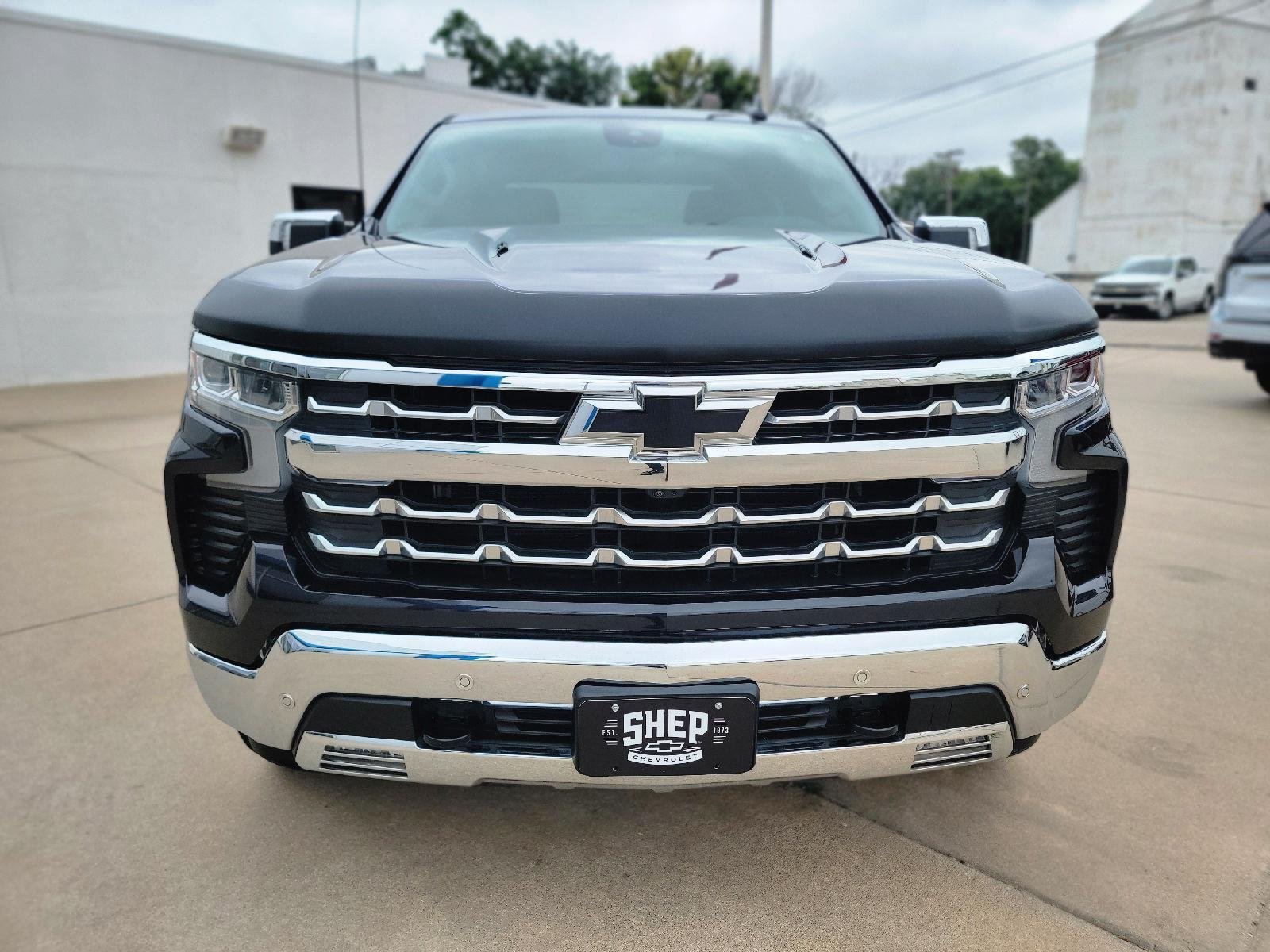 Used 2022 Dark Ash Metallic Chevrolet LTZ image 2