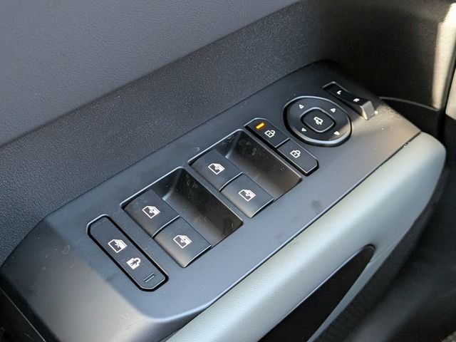 New 2027 Ebony Black Kia X-LINE SX image 28