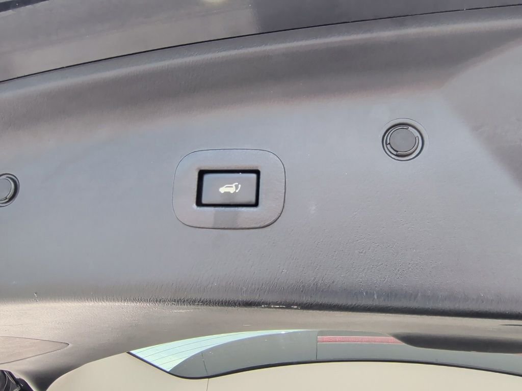 Used 2019 Super Black Nissan SL image 47