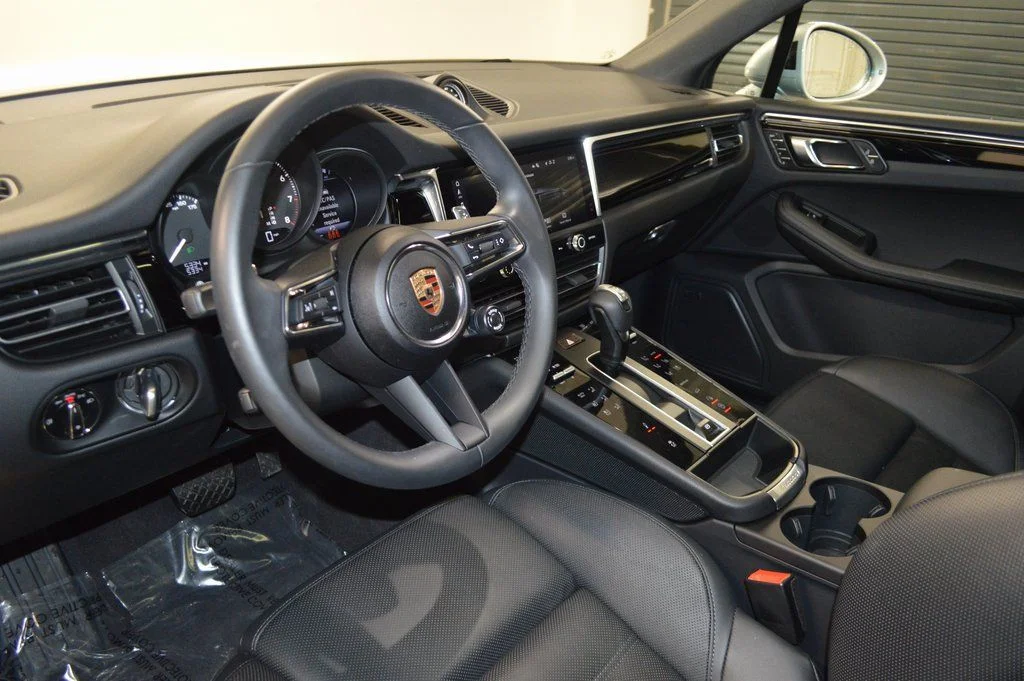Used 2025 Silver Porsche  image 4