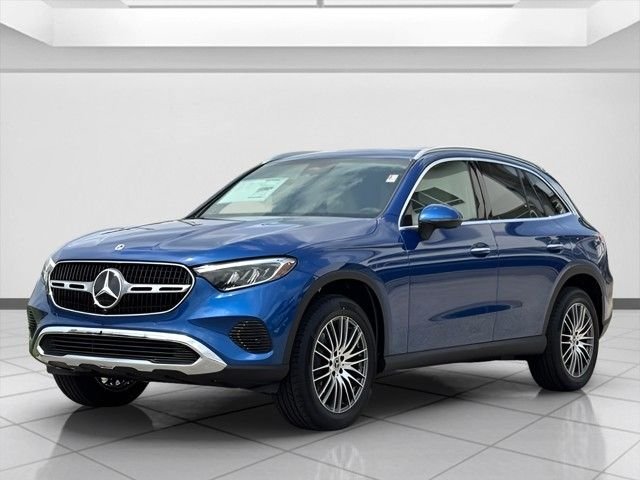 2025 Mercedes-Benz GLC Base - Photo 6