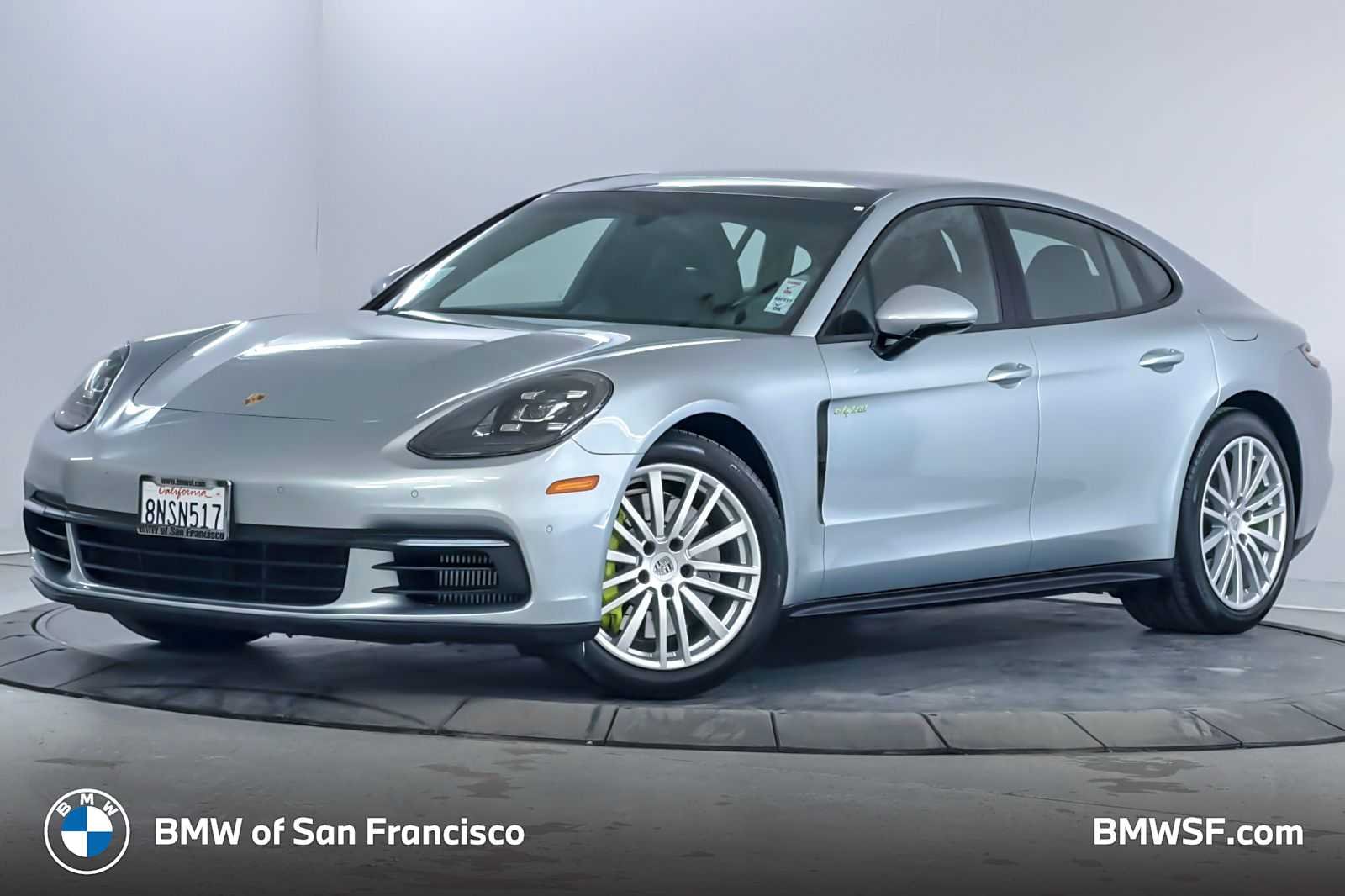 2019 Porsche Panamera 4 E-Hybrid's photo