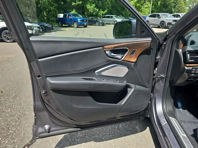 Certified Used 2019 Modern Steel Metallic Acura Advance Package image 29