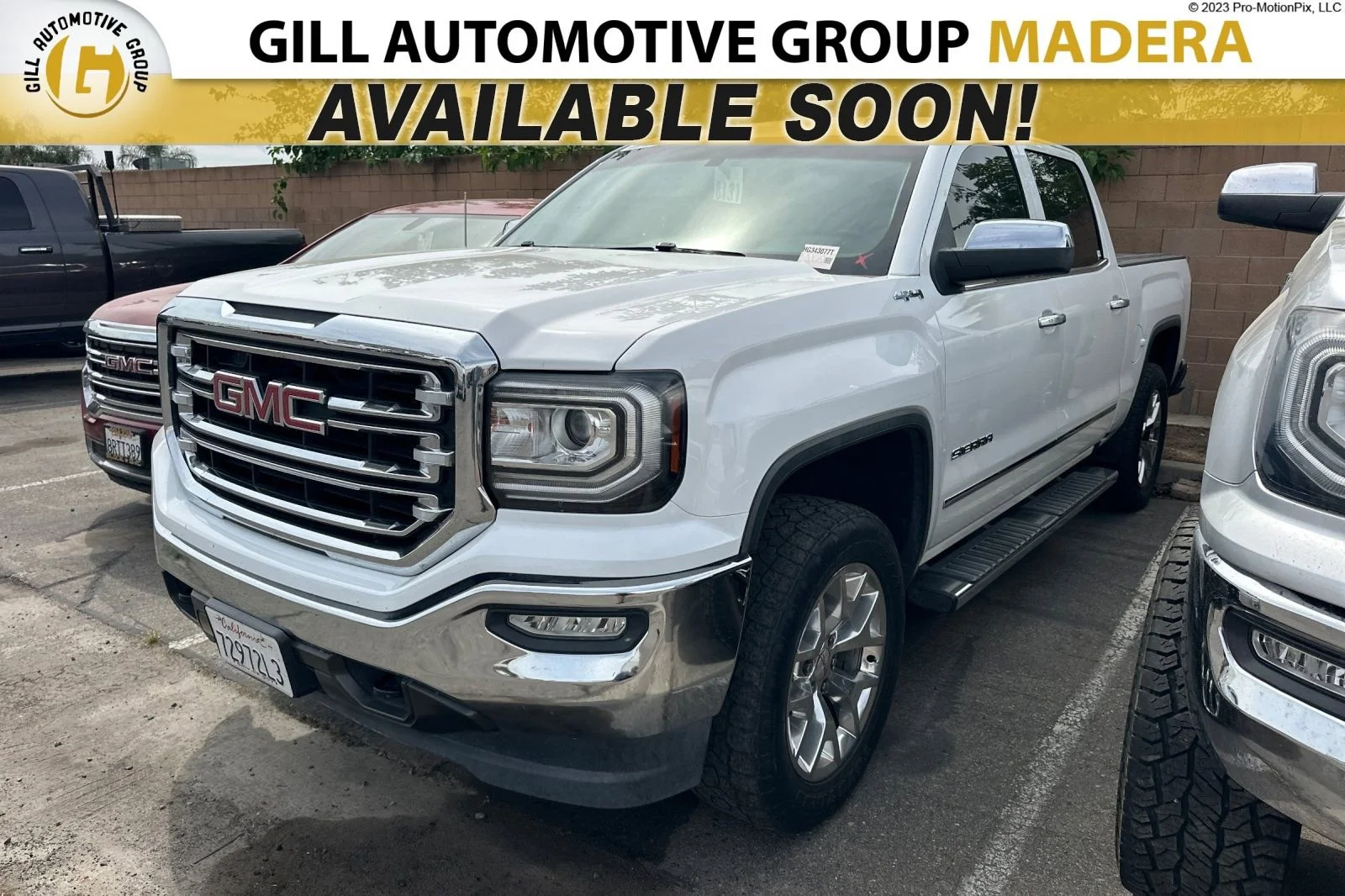 2017 GMC Sierra 4WD Crew Cab Short Box SLT's photo