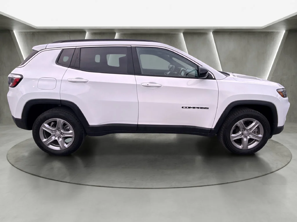 Used 2024 Jeep Compass Latitude with VIN 3C4NJDBN8RT605869 for sale in Adams, NY