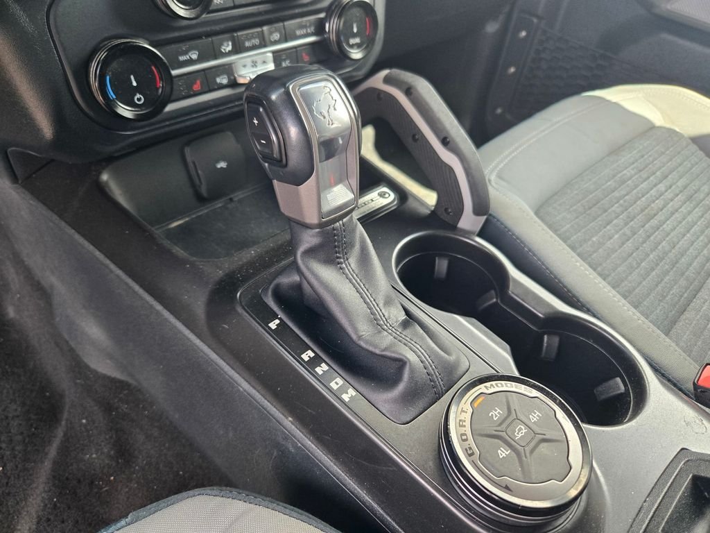 Used 2022  Ford Outer Banks image 14