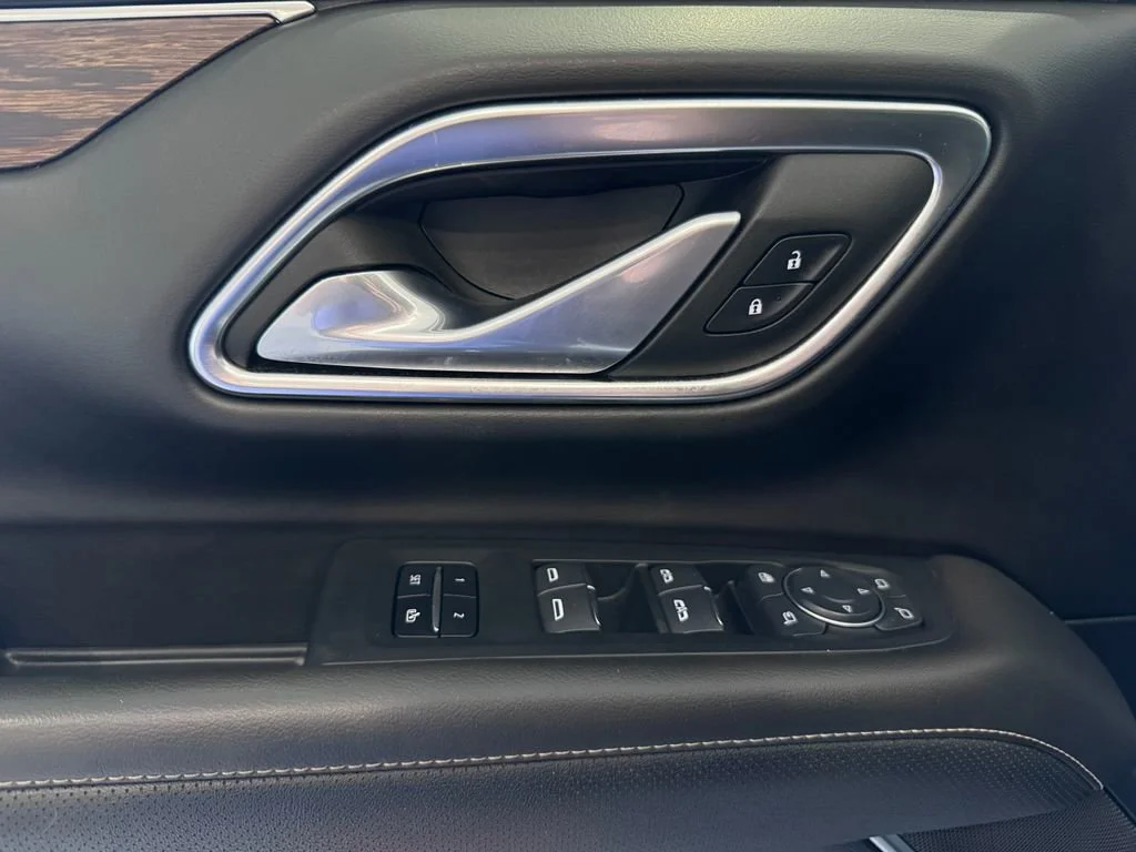 2024 Chevrolet Suburban Premier - Photo 28