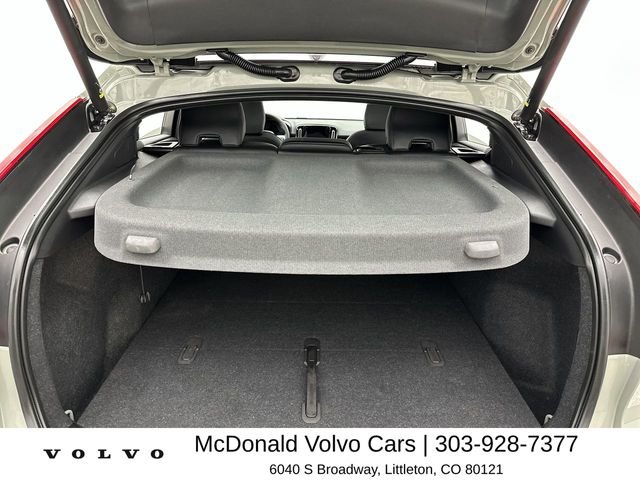 Used 2023 Green Volvo Ultimate image 24