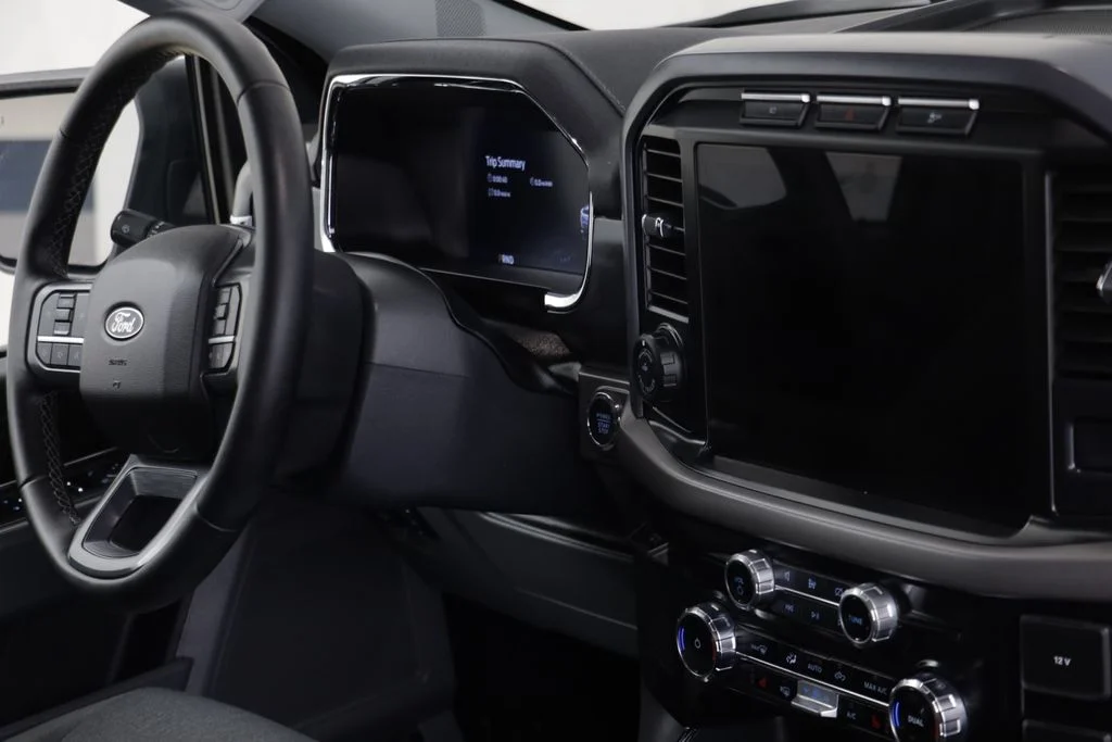 Used 2024 Avalanche Ford XLT image 21