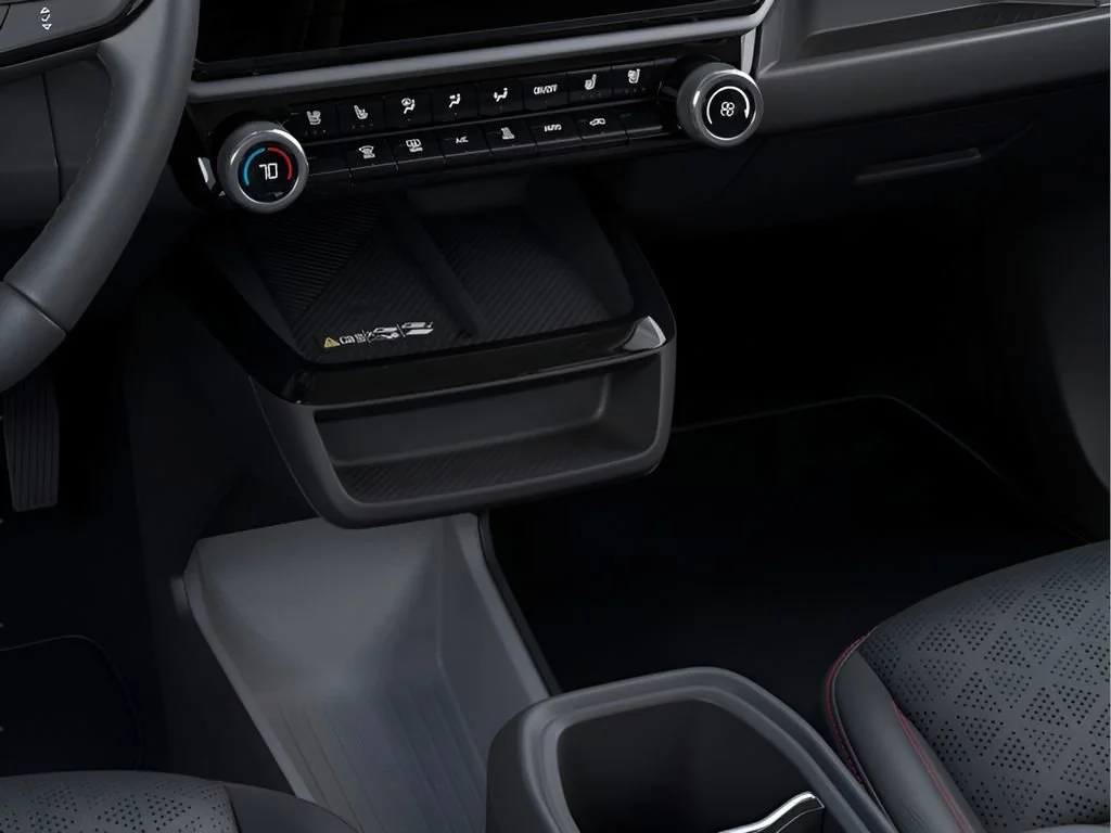 2027 Chevrolet Bolt RS - Photo 23