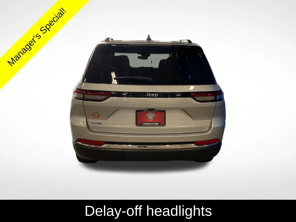 Used 2024 Silver Jeep 4xe image 20