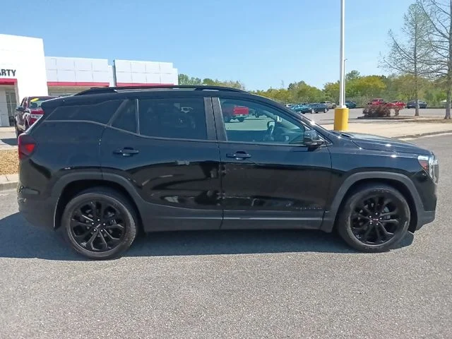 Used 2022 GMC Terrain SLE with VIN 3GKALMEV5NL181067 for sale in Fort Payne, AL