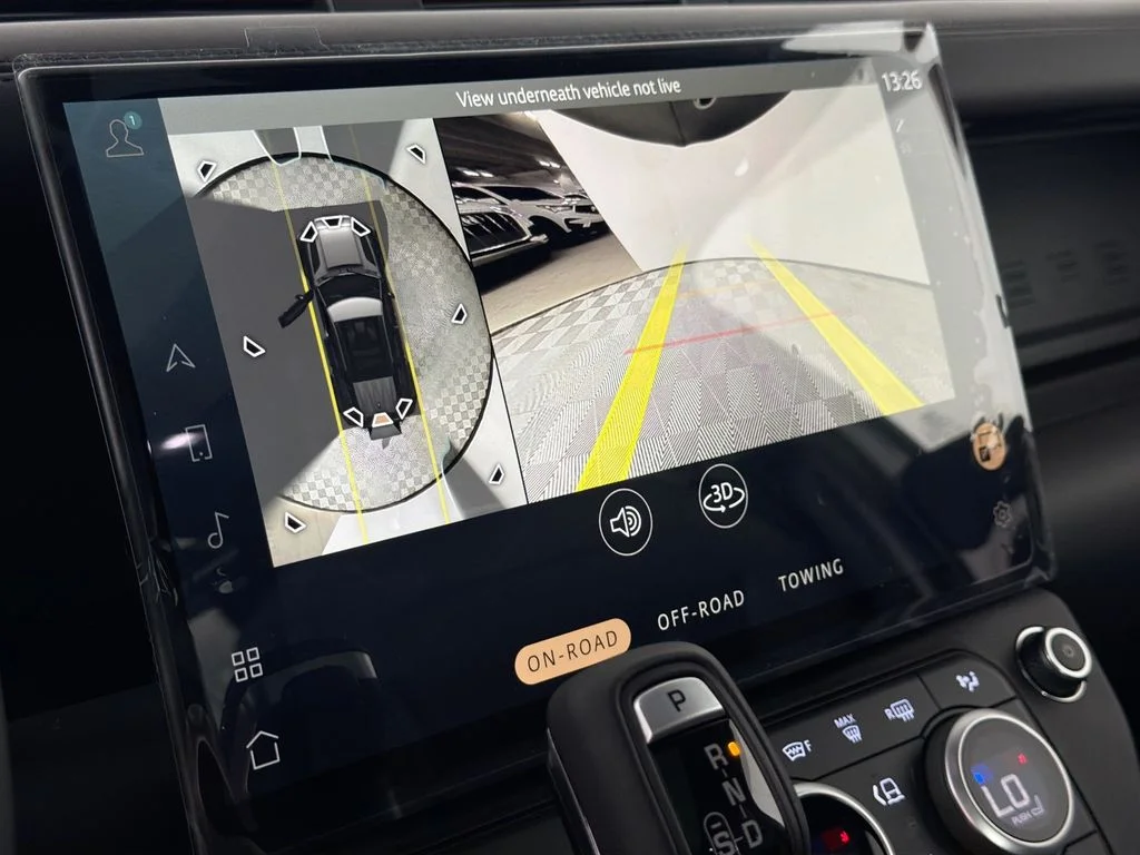 New 2026 Borasco Grey Land Rover X-Dynamic SE image 14