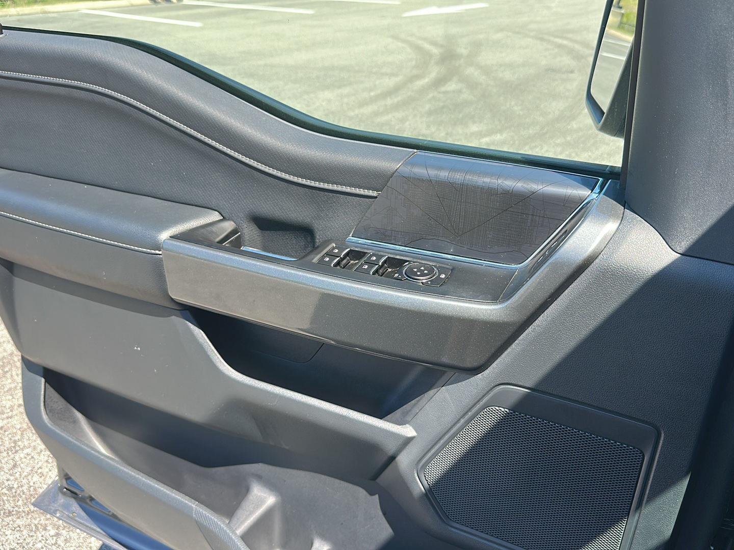 Certified Used 2022 Carbonized Gray Ford XLT image 14