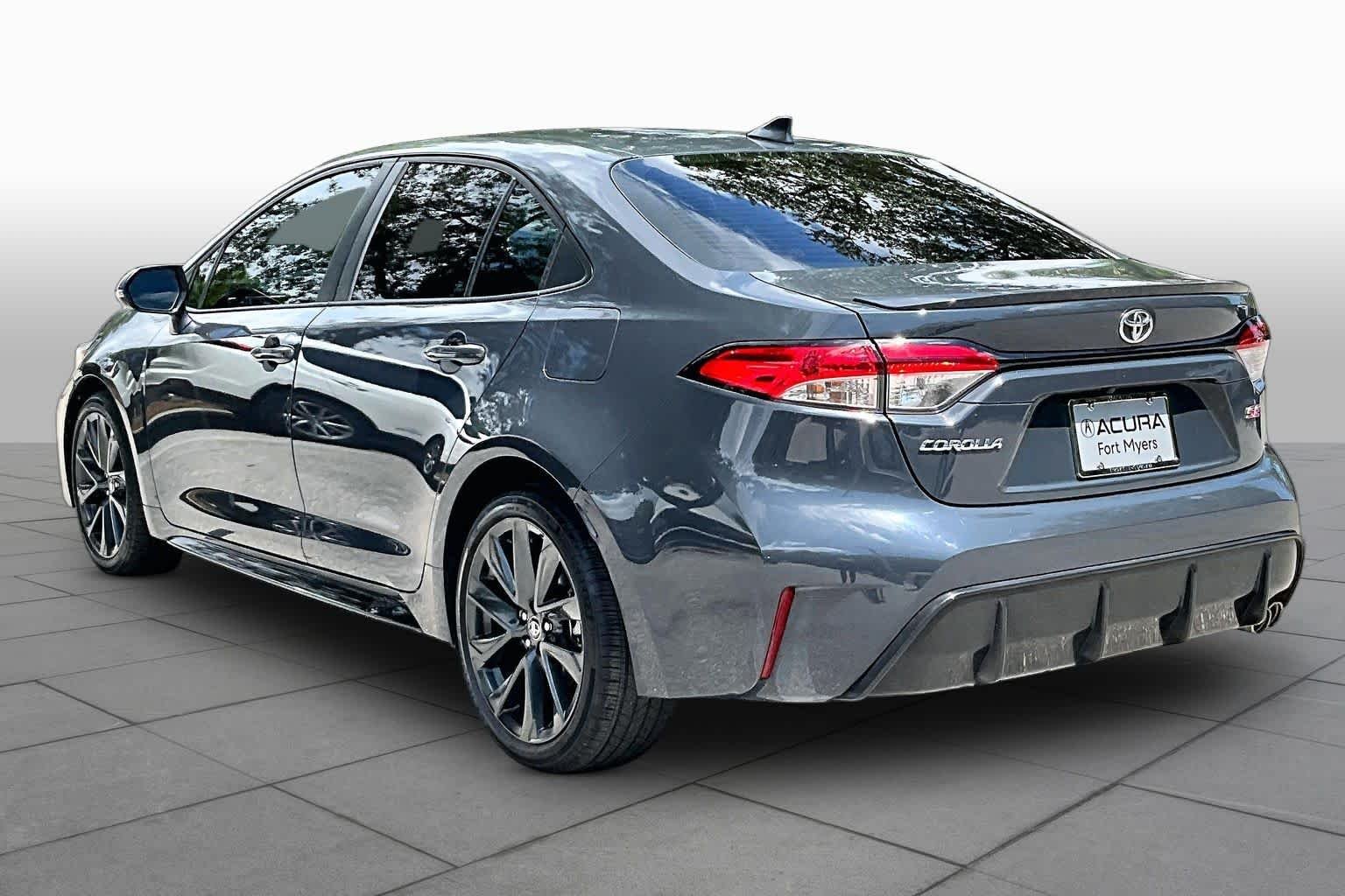 Used 2023 Underground Toyota SE image 12