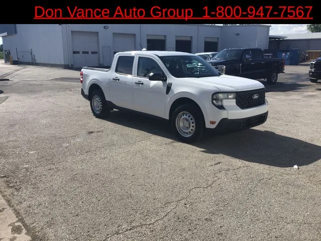 Used 2025 White Ford XL image 7