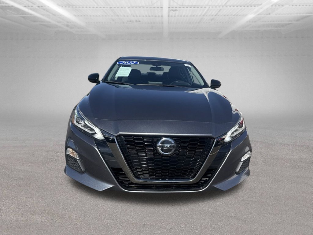 Used 2022 Gray Nissan 2.5 SR image 3