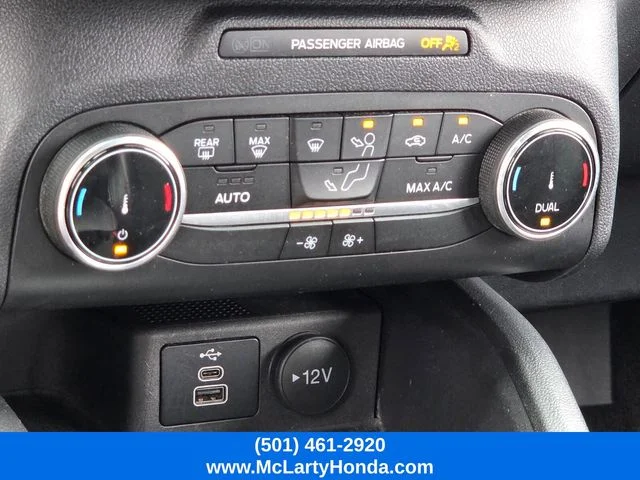 Used 2024 Gray Ford ST-Line image 24