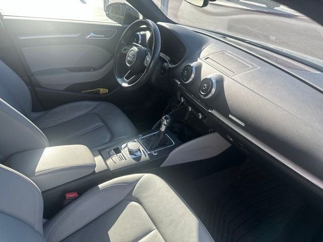 Used 2018 Black Audi 2.0T Premium image 9