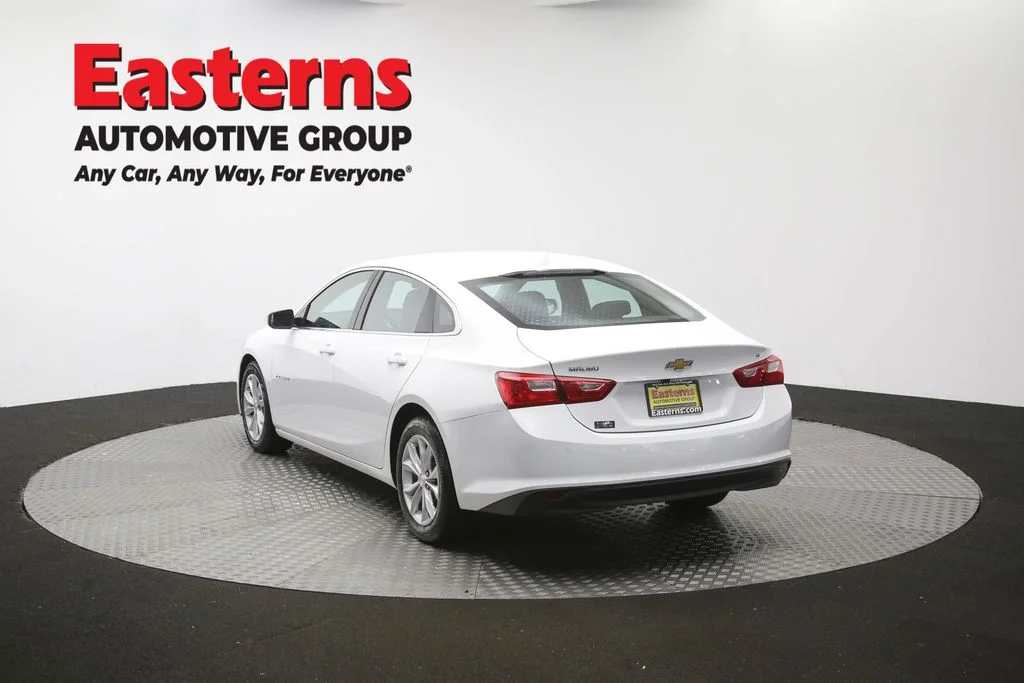 Used 2025 White Chevrolet LT image 36