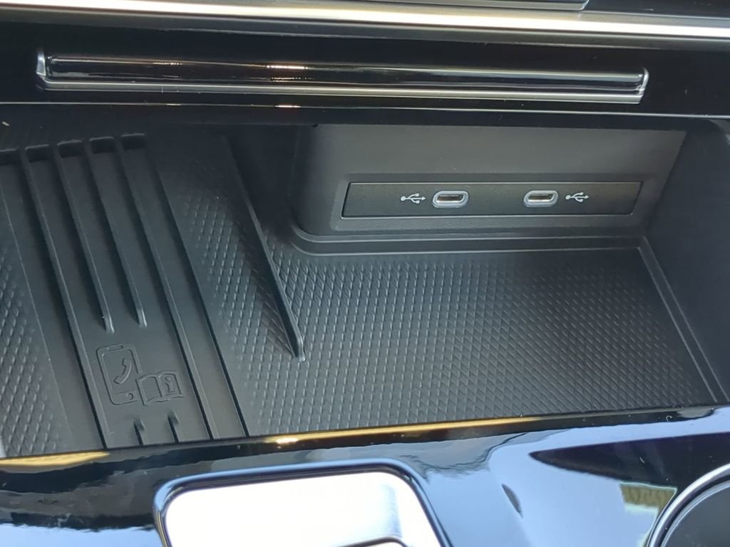 2026 Volkswagen Atlas Cross Sport SEL Premium R-LINE - Photo 26