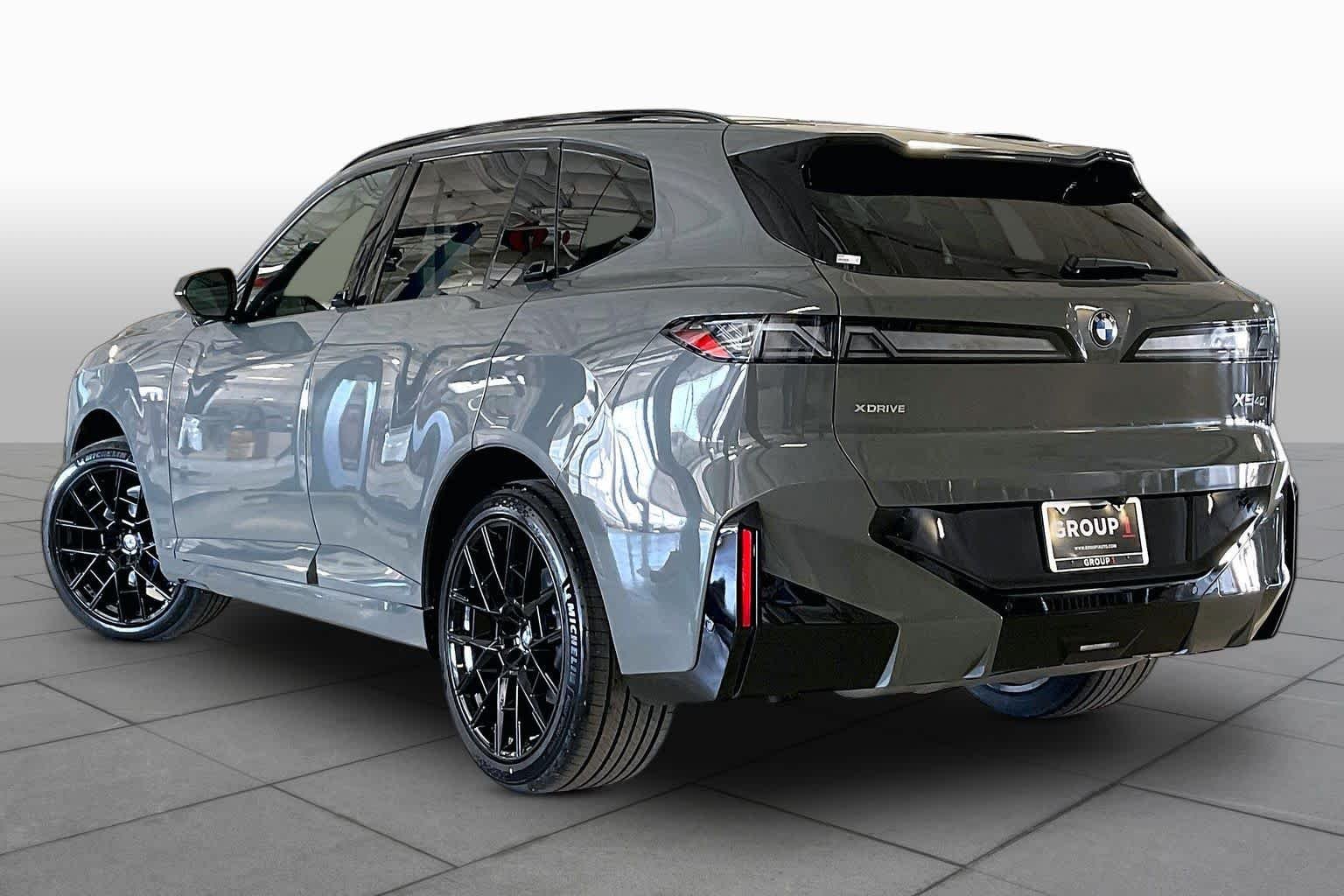 New 2027 Grey Pine Metallic BMW 40 xDrive image 12
