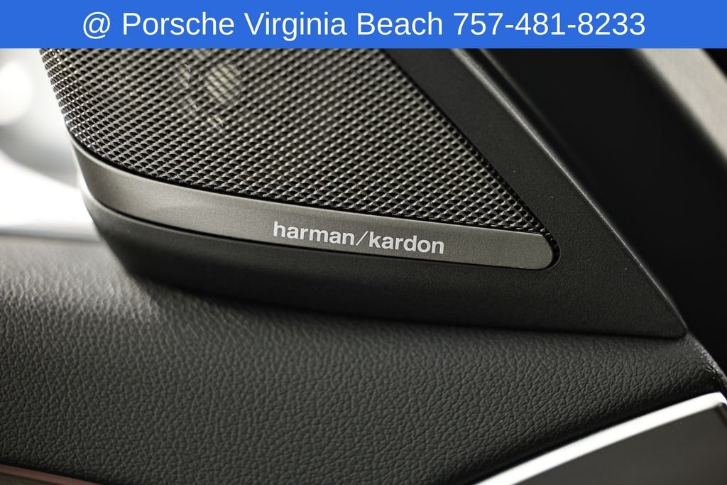 Used 2023 Gray BMW 540i xDrive image 18