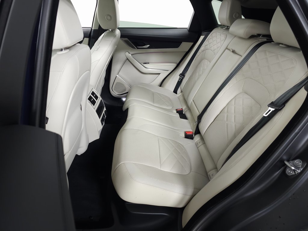 2022 JAGUAR F-PACE - Image 35