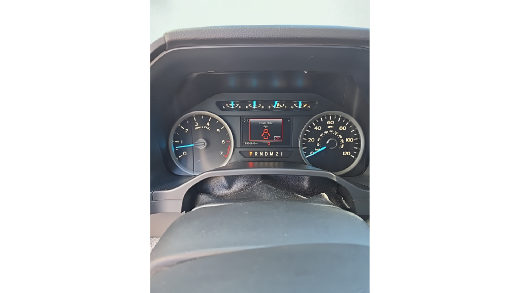 Used 2016 Blue Flame Metallic Ford XLT image 9
