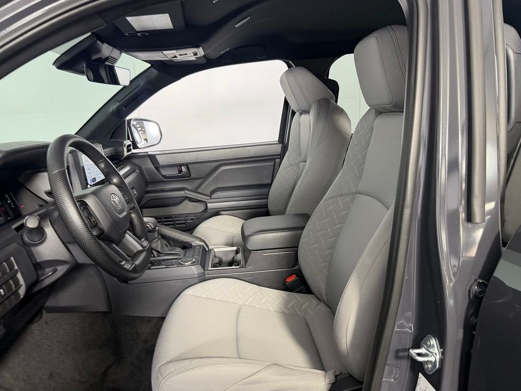 Certified Used 2026  Toyota SR5 image 21