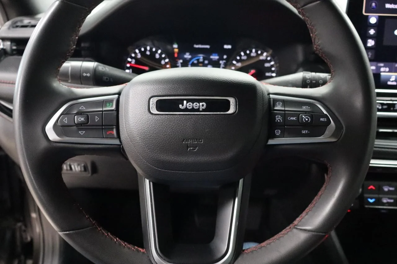 Used 2024 Baltic Gray Metallic Clear Coat Jeep Trailhawk image 13