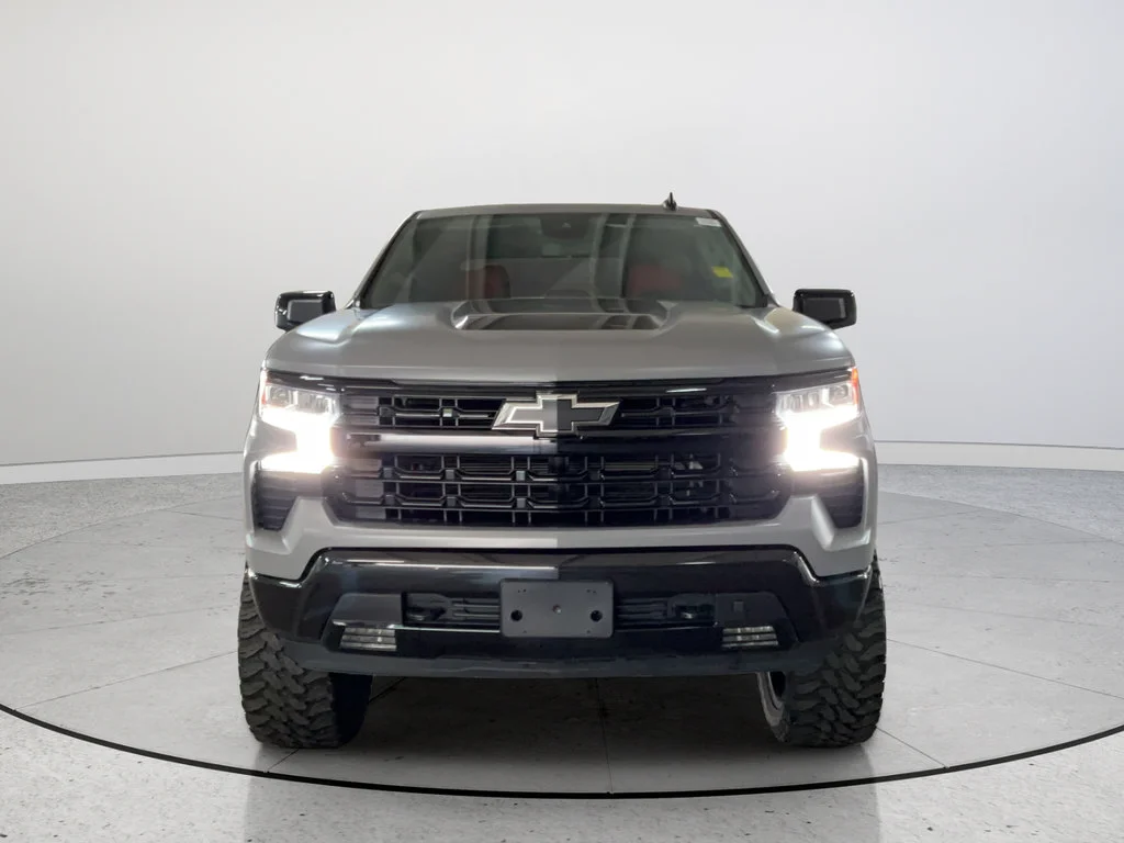 Used 2022 Black Chevrolet RST image 4