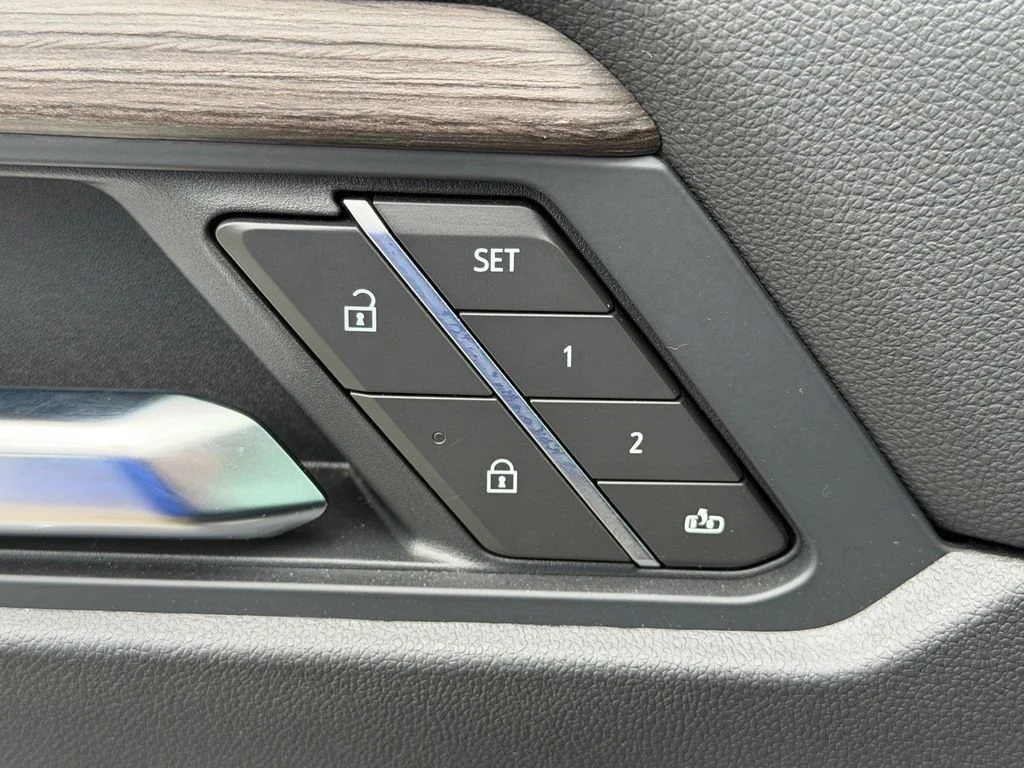 Used 2026 Ebony Twilight Metallic GMC Denali image 27
