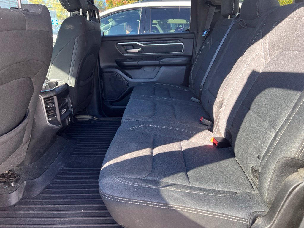 Used 2019 Silver Ram Big Horn/Lone Star image 11