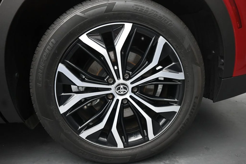 Used 2024 Red Toyota XLE image 14