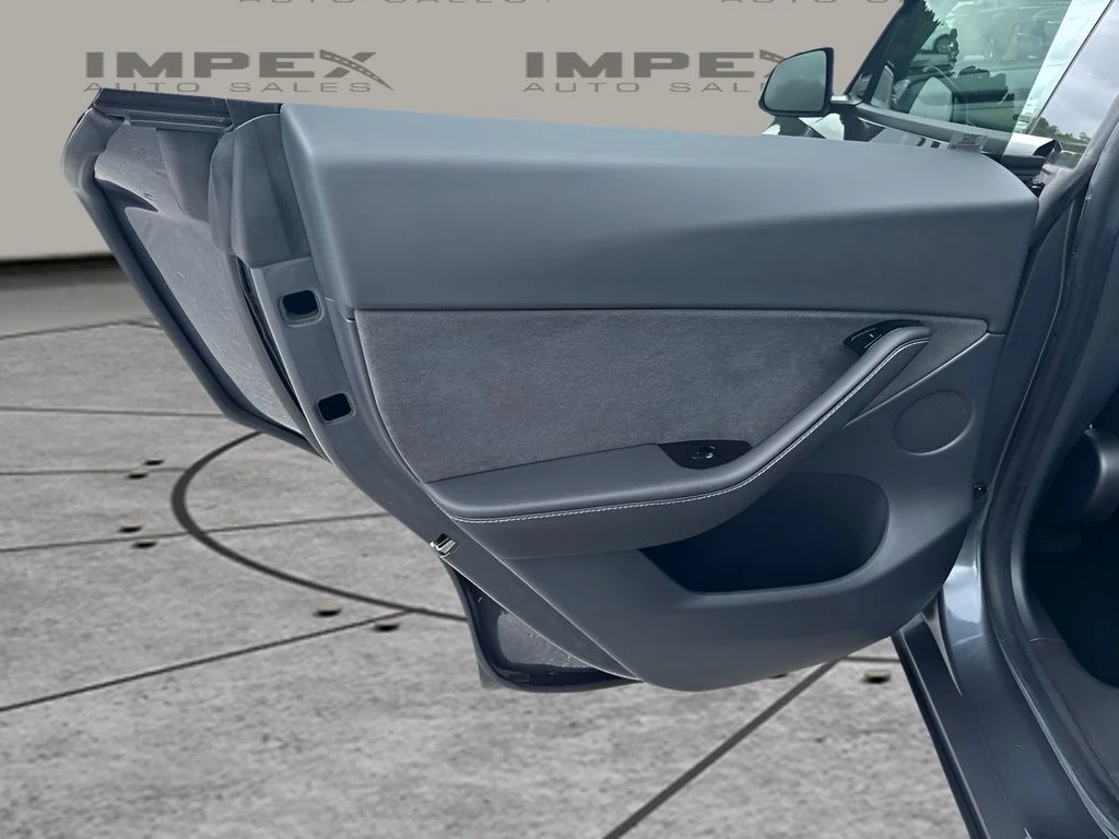 Used 2020 Gray Tesla Long Range image 23