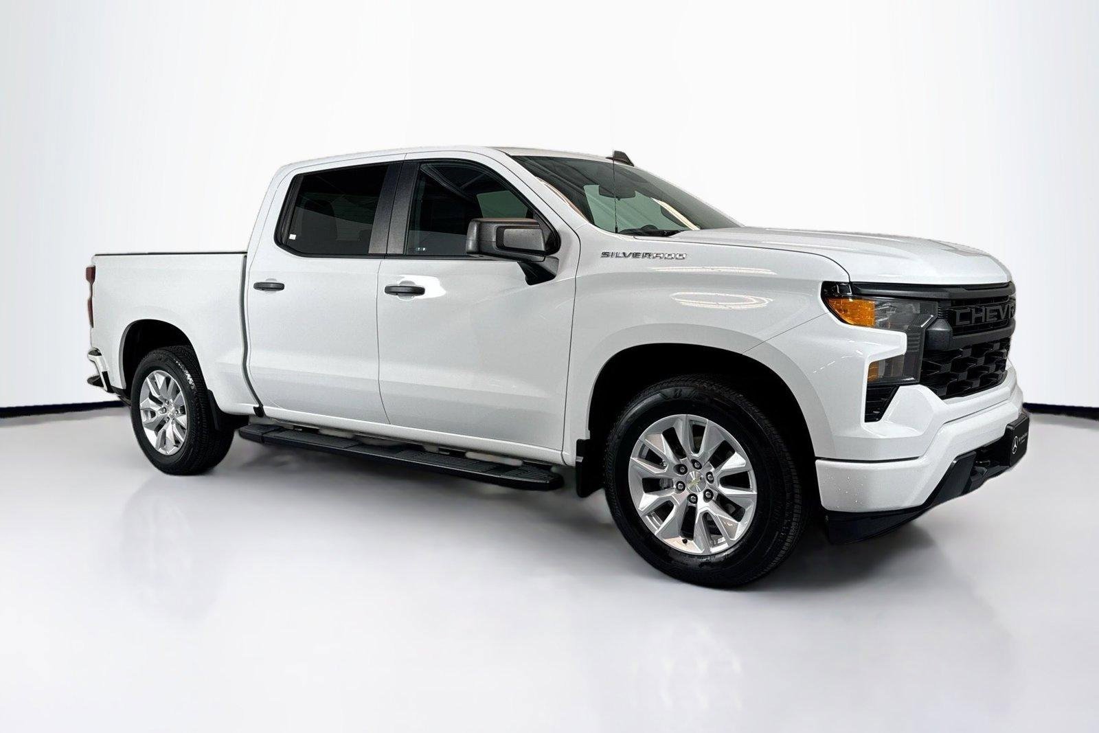 Used 2023 Summit White Chevrolet Custom image 3