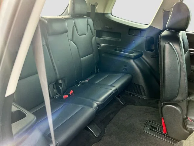 Used 2023 Black Kia S image 21