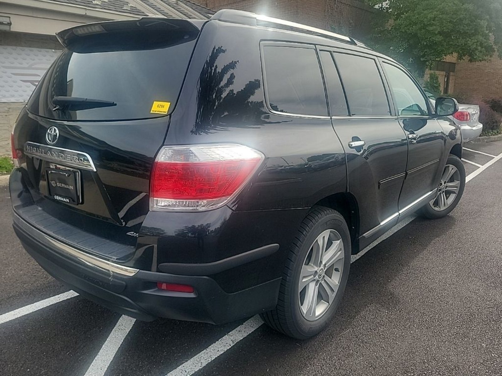 Used 2013 Black Toyota Limited image 7