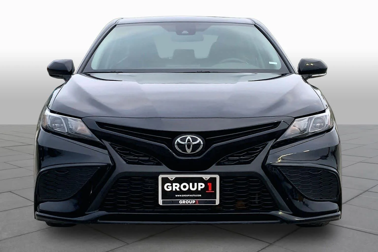 Used 2024 Midnight Black Metallic Toyota SE image 4