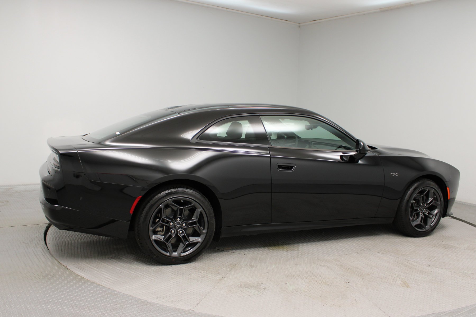 2026 Dodge Charger R/T - Photo 8