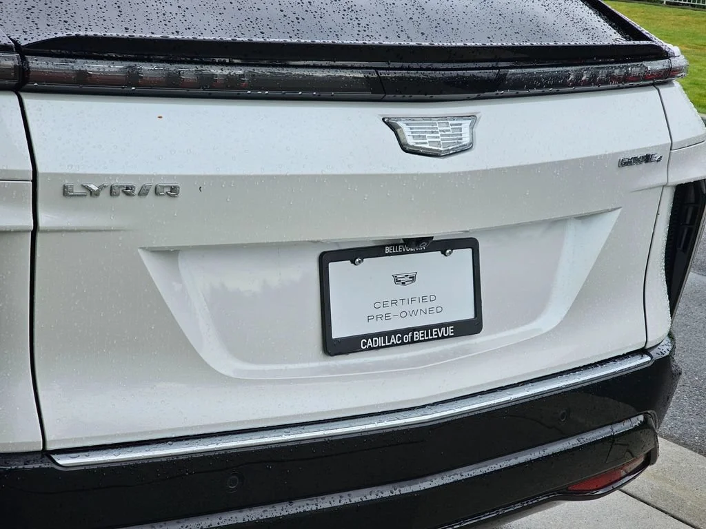 Certified Used 2024 Crystal White Tricoat Cadillac Luxury 2 image 14